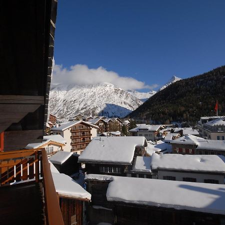 Chalet Alpenruh Saas Fee Rum bild